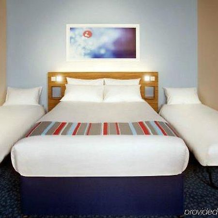 Travelodge Cameron Toll Hotel Единбург Екстер'єр фото