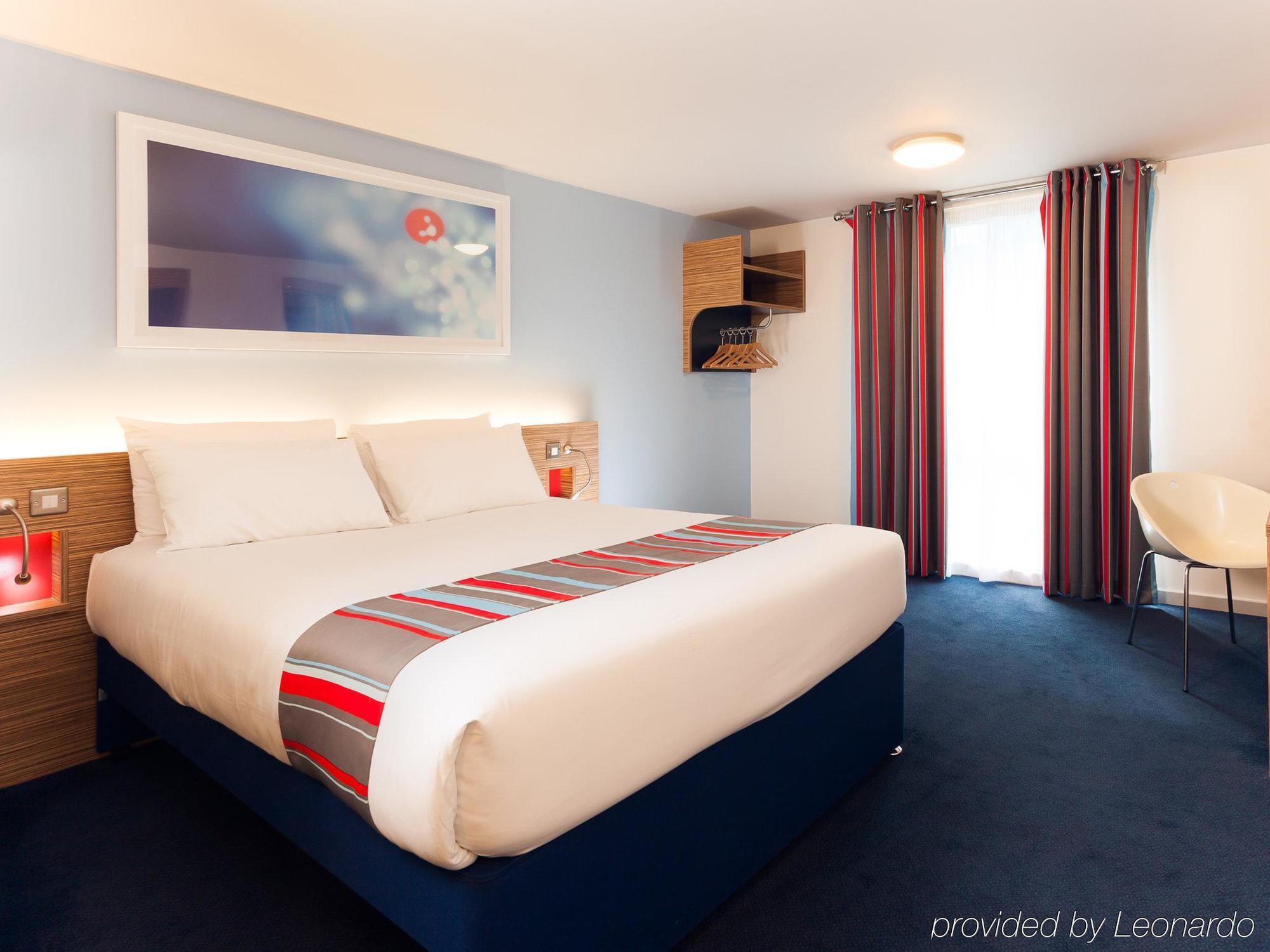 Travelodge Cameron Toll Hotel Единбург Екстер'єр фото