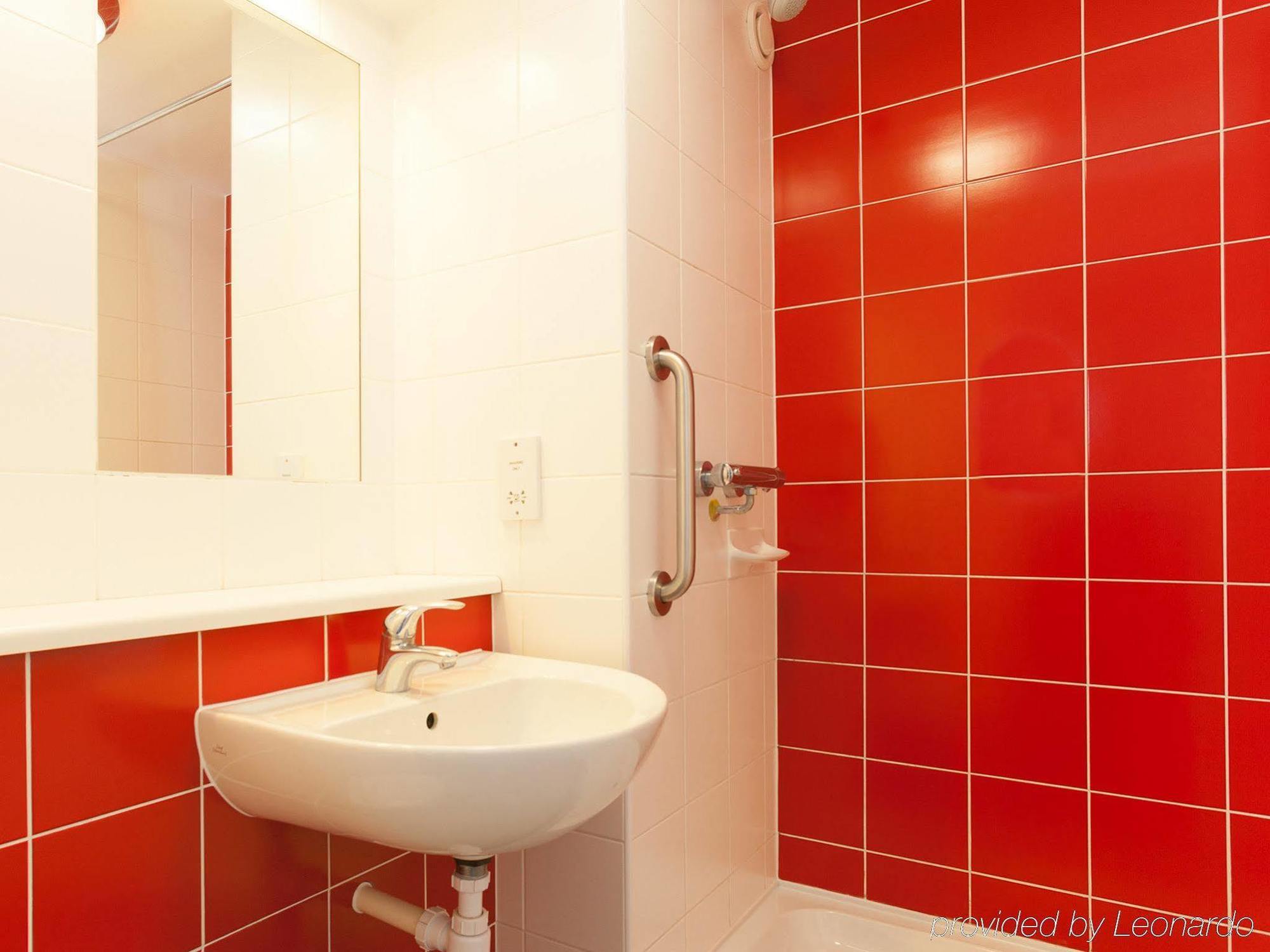 Travelodge Cameron Toll Hotel Единбург Екстер'єр фото
