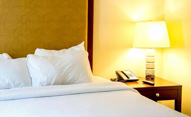 Travelodge Cameron Toll Hotel Единбург Екстер'єр фото